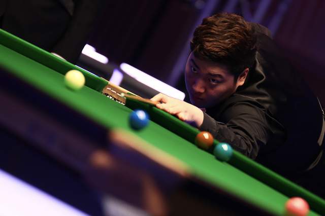 经验丰富的 经验丰富的