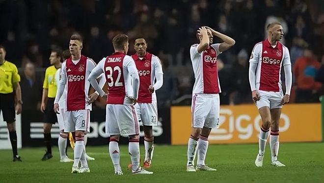 还是对年轻 还是对年轻